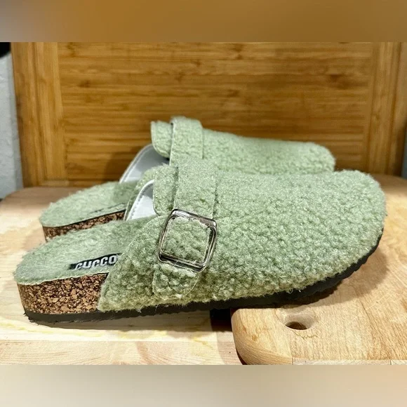 CUCCOO Fuzzy Olive Green Boston Clog Size 7 - Picture 12 of 12